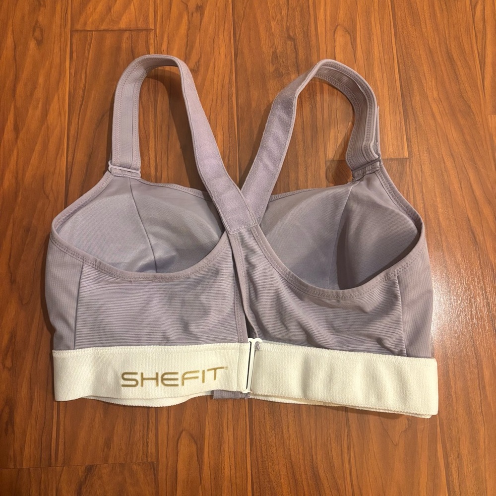 Women's Front-Zip Sports Bra - Mauve and Cream - Picture 2 of 4